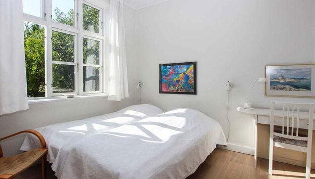 2 Person Holiday Home in Gudhjem - Foto 5, Habitación