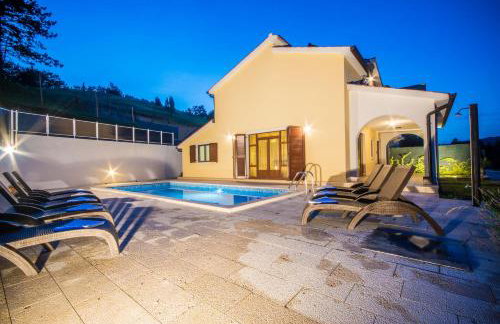 Villa Gresti, a beautiful and private summer villa - Foto 23