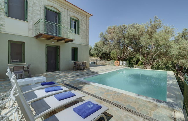 Ouzo Traditional House with private pool - Foto 47