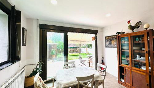 ROSALES Apartamento y jardín - Foto 2