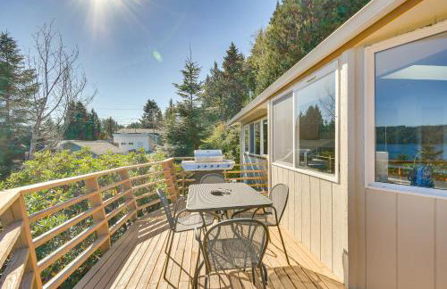 Hoodsport Vacation Rental w/ Deck & Canal Views! - Foto 21