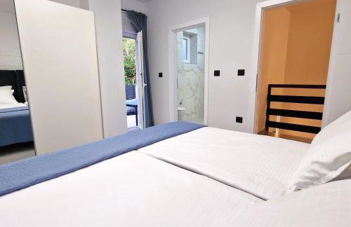 Villa Brajkovic-near the sea and Rovinj center - Photo 19