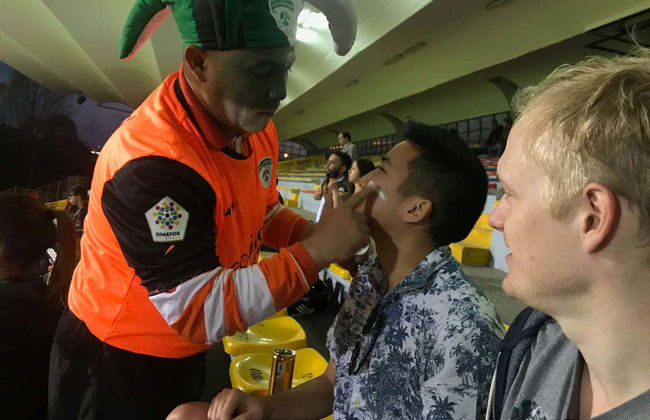 Jogo de futebol em Bogotá com guia local - Foto 4