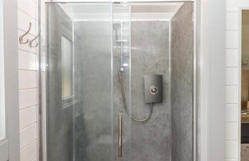 Under Oak Pod - Photo 17