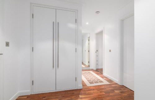 Scenic 2-Bed in Canary Wharf - Foto 25