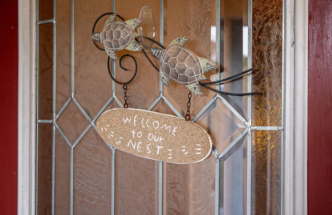 Private Pool Home ~ Just Miles From Sanibel And Fort Myers Beach ~ 3 Bedroom Home by RedAwning - Foto 20