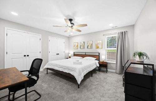 Charming 4-BR Retreat in the Heart of Clarksville - Foto 57