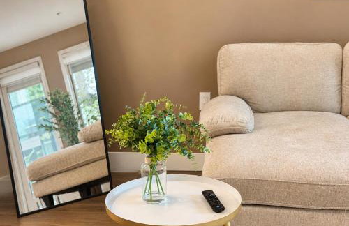 Modern Retreat 10 Min from Disneyland With Pool & Gym - Foto 48