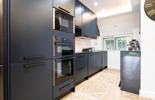 Amos Lodge Deluxe Accommodation - Photo 16