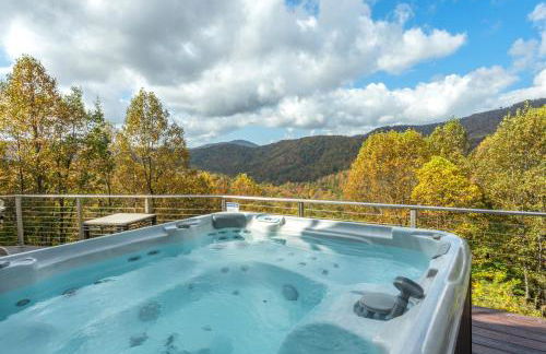 Skytop Chalet Pet Friendly, Hot Tub and Views - Foto 49