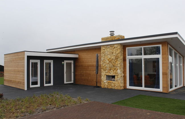 Charming Retreat for Your Escape - Photo 35