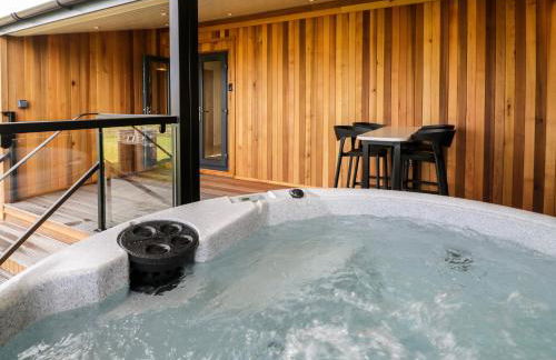 Enia Lodge 2 - Photo 20