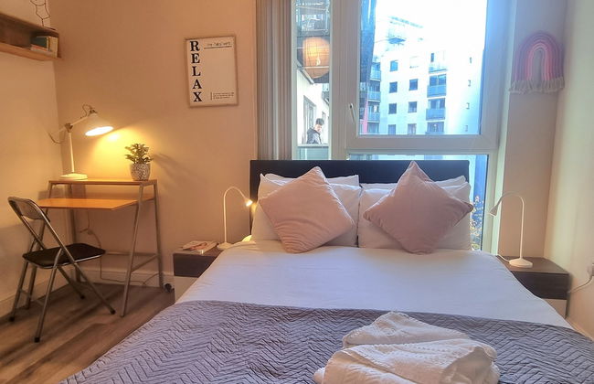 2-bed 2-bath Greenwich Apartment with balcony & lift - Foto 20