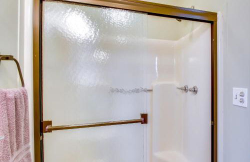 Modern Nellysford Getaway on 40 Private Acres! - Foto 19