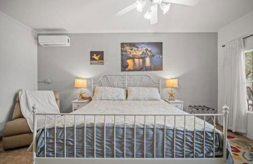 Family Pool Home • Sleeps 8 - Foto 31