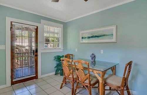 Picturesque Bungalow in Savannah - Foto 22