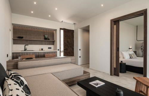 AKU Suites with private pools - Photo 5