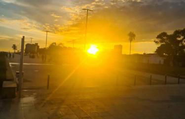 Nice beachside 2-BD apt near Barcelona - Foto 22