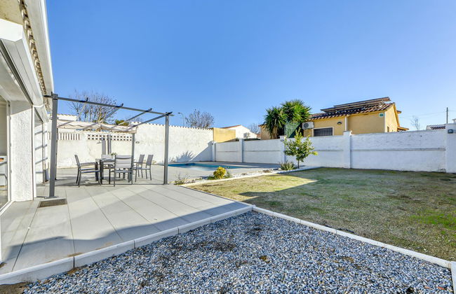 3 bedroom House in Castelló d'Empúries with private pool and garden - Photo 27
