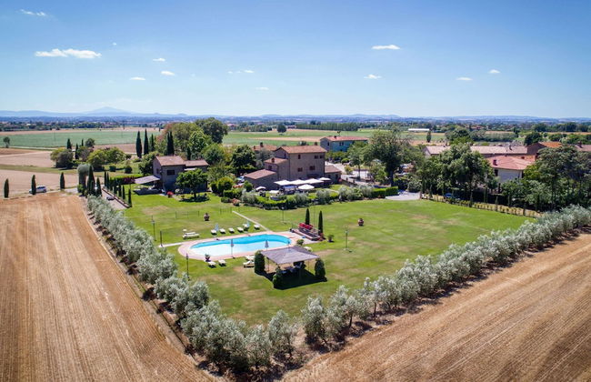 Agriturismo near Cortona with Spacious Garden & Swimming Pool - Foto 30