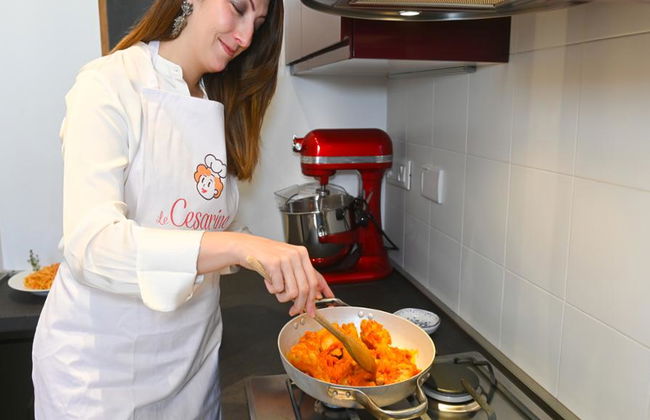 Clase de cocina privada en una casa local - Foto 3