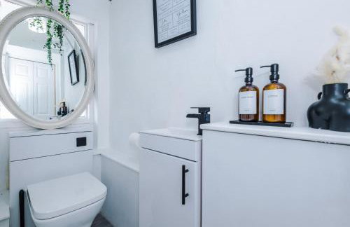 Stunning 3 br house near Leeds City Centre with Free Parking - Foto 20