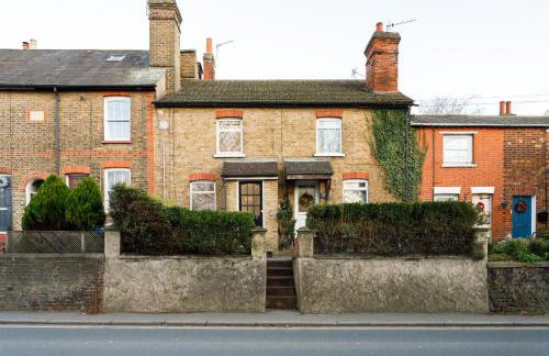 Cosy House - Stanstead Airport - Foto 18