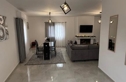 Το ΦΑΡΑΓΓΙ Του ΠΑΡΝΑΣΣΟΥ - Foto 4