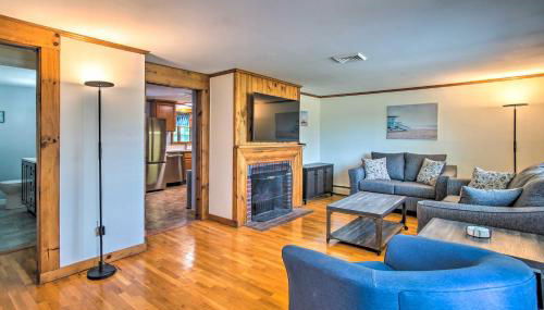 Pet-Friendly Yard! Fun Family Home in Cape Cod - Foto 2