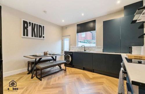 2 Bed Home near Etihad & Manchester City Centre on a quiet street with Free Parking - Foto 18