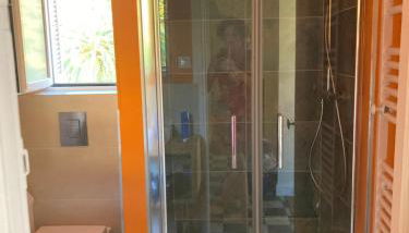 Wunderschöne Wohnung in Jugendstilvilla am Hafen - Photo 2