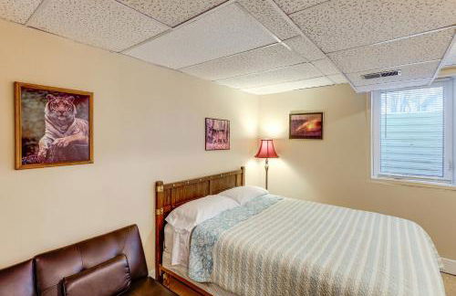 Bring the Family! Suburban Home with Yard in Omaha - Foto 19