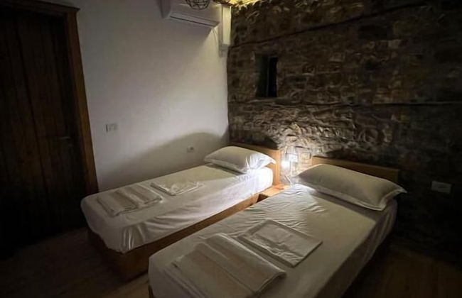 Amalia Hotel - Photo 8