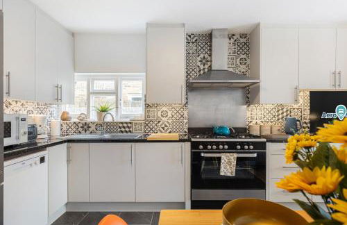 Kensal Garden Delight - Photo 33