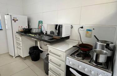 Duplex em Itaúna 4min da Praia que ocorre o WSL, 1min da pista de skate do LS, pracinha com parque infantil, quadra de futebol, tudo isso a 1 min da duplex, perto do comércio, wi-fi super rápido, monitoramento 24hrs - Foto 32