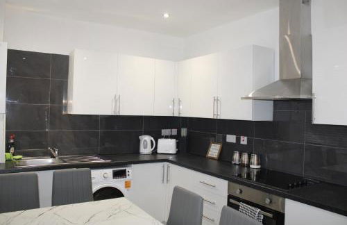 Beautiful, Spacious, Old Trafford home - Foto 4