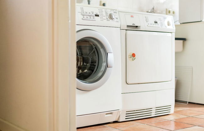 Farmhouse in Rheeze Near Forest and Meadows - Photo 27