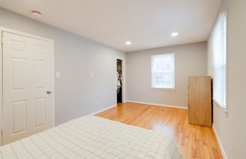 DC Area Home about 1 Mi to Metro WFH Friendly! - Foto 12