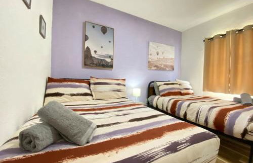 Heart of Miami sleeps 10 near Little Havana Beaches - Foto 9