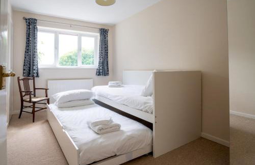 3 Bedroom family home Parking Garden - Pass the Keys - Foto 19