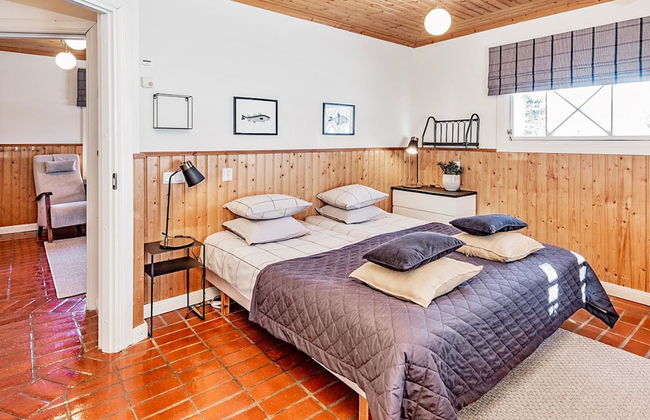 Sepelkyyhky - Foto 23