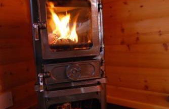 LARCHES LODGE Norwegian log cabin, wood stove & spa - Foto 8
