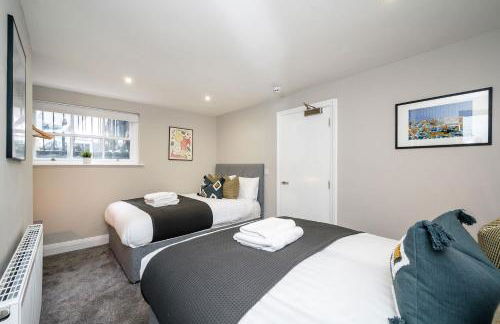 Picasso's Place Liverpool Apt Sleeps 9 - Foto 8