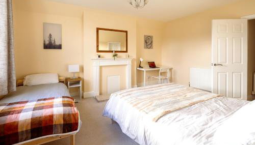 Guildford Station with Parking - Foto 4