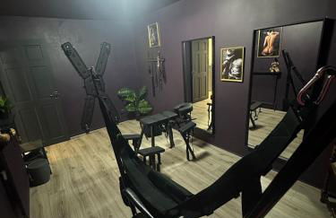 Adult only, fetish retreat play space - Foto 10