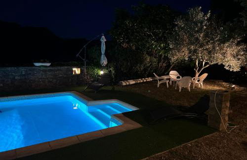 Maison de vacances avec piscine privée, Ardèche, Le Mas de Jallet, proche les Vans, Les Assions - Foto 7