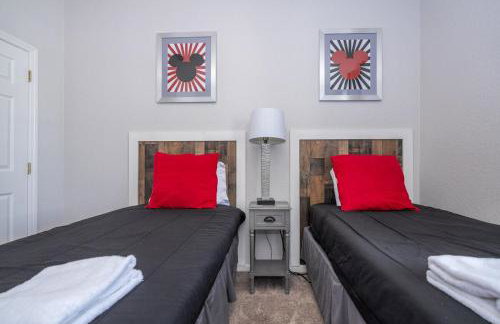 Cozy 4Bd Home Pool & Hot Tub at Trafalgar Resort - Foto 41