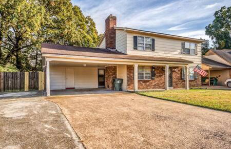 Minutes from the Airport - Wonderful Warrington - Photo 75