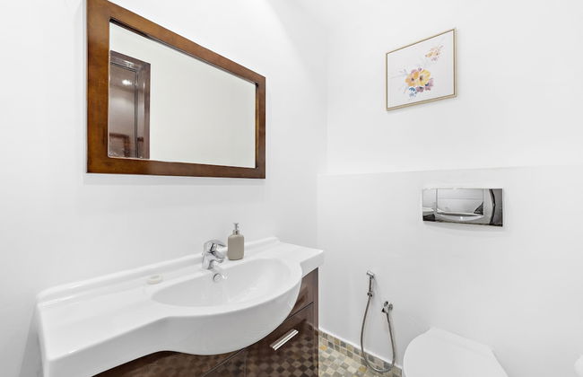 WelHome - Urban Retreat With Terrace And City Views - Photo 21