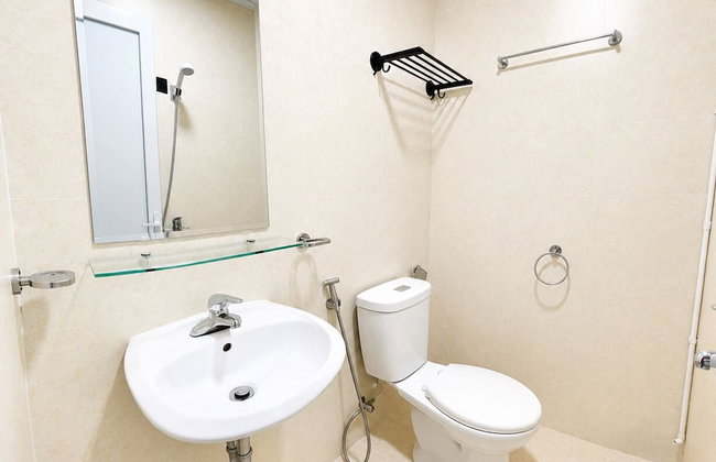 HQH Sea View Apartment - Photo 29